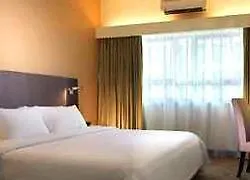 Crown Regency Serviced Suites Kuala Lumpur Hotel