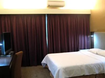 Crown Regency Serviced Suites Kuala Lumpur Hotel